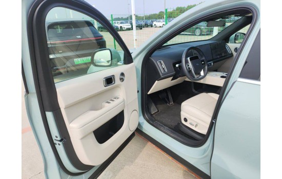 Li Auto L6 Max, пробег 8 тысяч км 